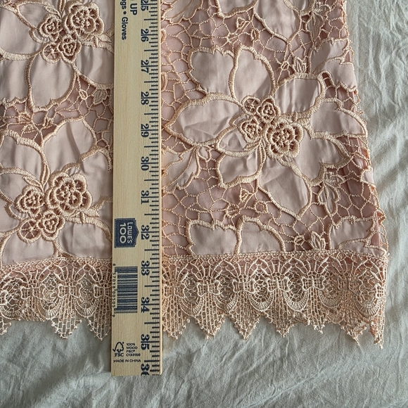 Lovers & Friends Peach Floral Lace Mini Dress L - Picture 9 of 9